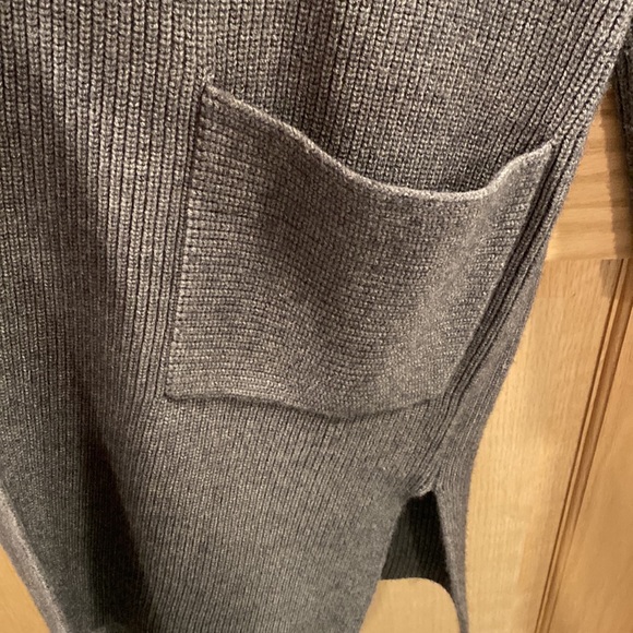 Ann Taylor size Lg. Grey hooded sweater coat - Picture 5 of 6